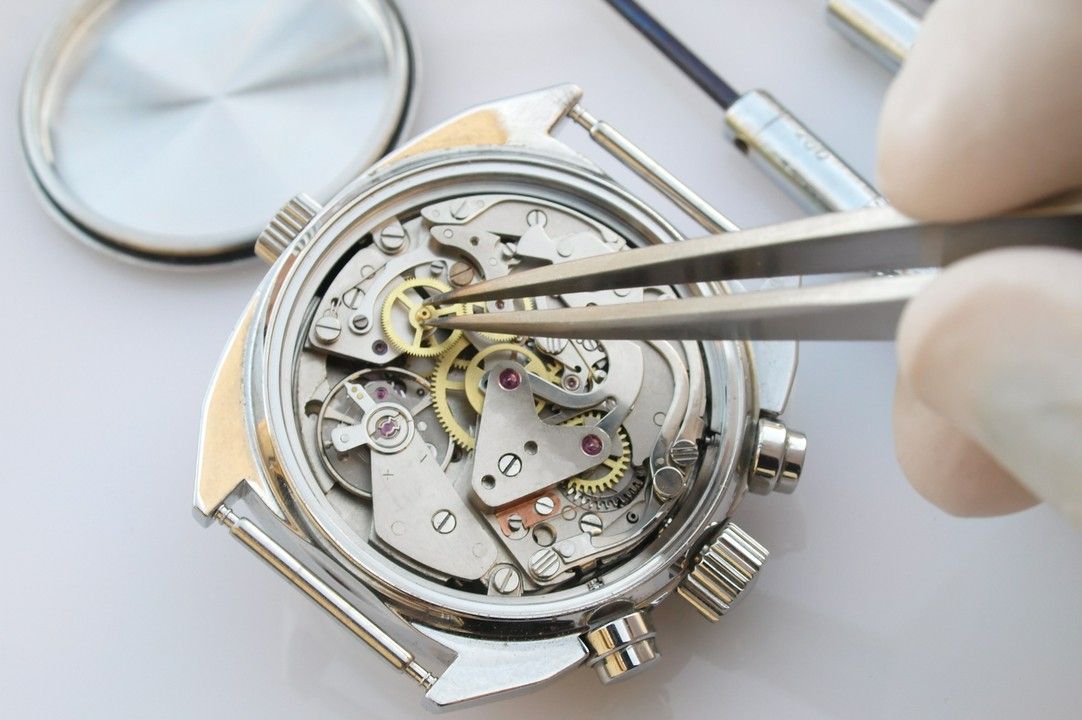 Top 6 zegarków skeleton marki Roamer – sprawdź nasze propozycje